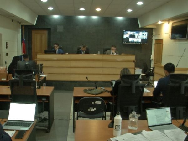 Inicia juicio contra exfuncionarios municipales