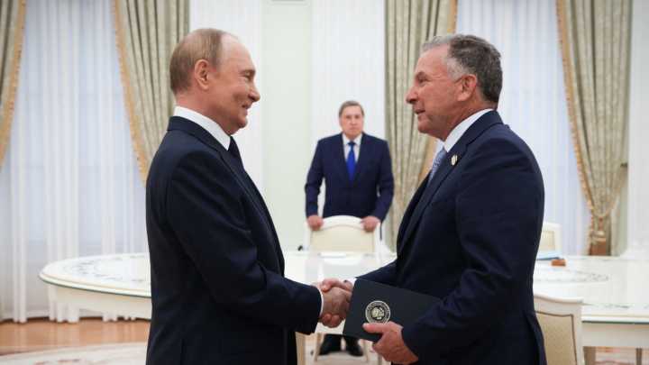 Europe counters Putin ahead of Trump summit