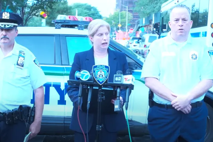 3 dead in mass shooting at Brooklyn hookah bar: NYPD