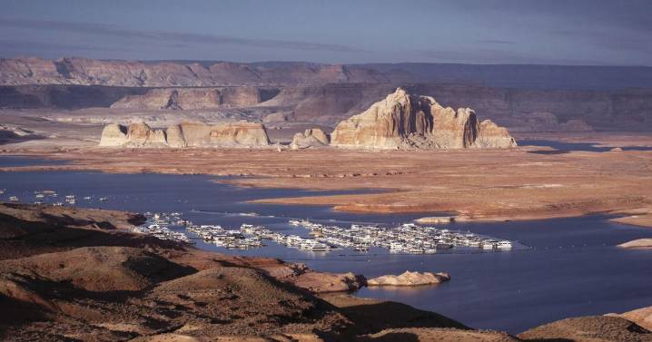 Lake Powell's Wahweap Main Launch Ramp restricted to smaller vessels
