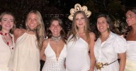 Teresa Urquijo, de fiesta en Sotogrande un mes y medio después del nacimiento de Lucas Almeida