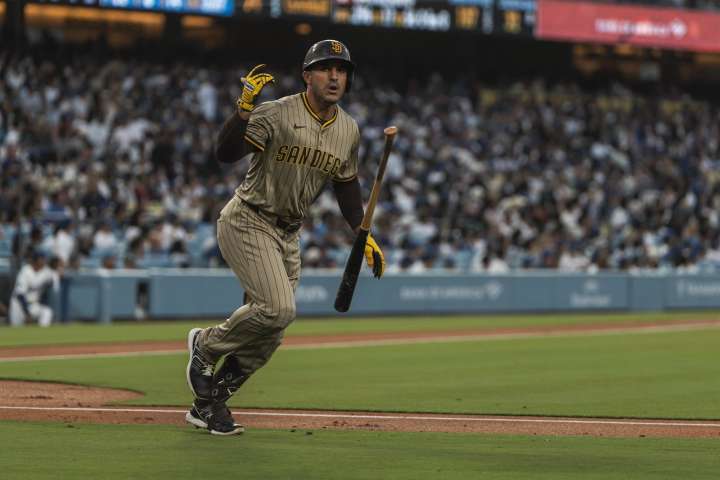 Dodgers pega primero a Padres 3