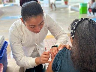 Yucatán: Campaña intensiva de vacunación en la línea de vida