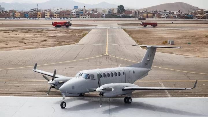 EEUU: Textron Aviation entrega segunda aeronave King Air 360 a la FAP para misiones de ambulancia aérea