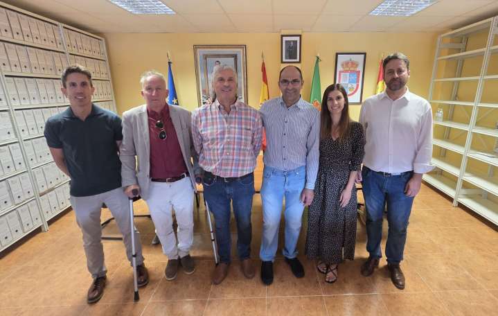 Fernando Castaño, nuevo alcalde de Santibáñez de la Sierra