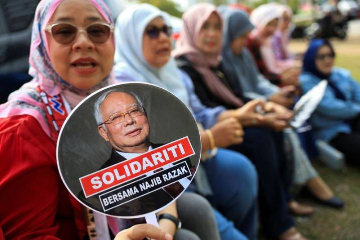 Malaysia's top court dismisses appeal against jailed ex