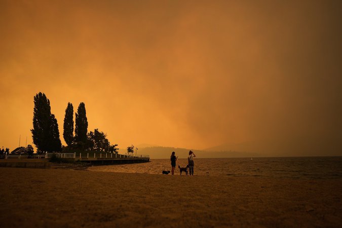 Wildfires in 2023 drove Canada’s air pollution. How could it affect life expectancy?