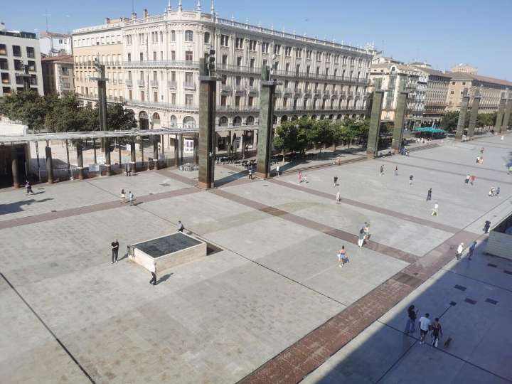 Zaragoza refuerza la seguridad en el Pilar con cámaras de conteo en 13 accesos