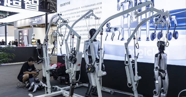 ¿Robots humanoides en México? Morgan Stanley prevé que superen producción de autos