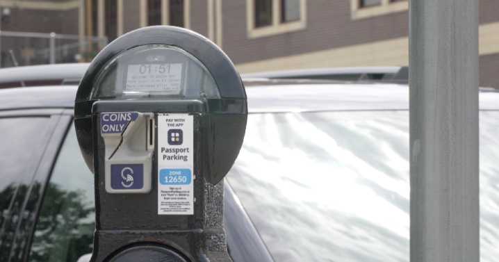 Green Bay parking rates increase to $1.25 an hour next year