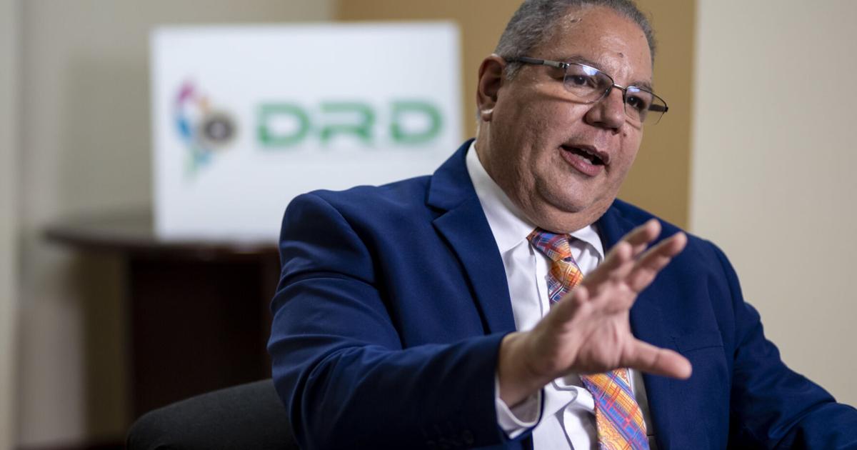 Secretario del DRD ofrece alternativas para generar más ingresos al Albergue Olímpico