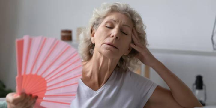 8 efectos menos conocidos de la menopausia en el cuerpo y por qué los médicos insisten en abordarlos