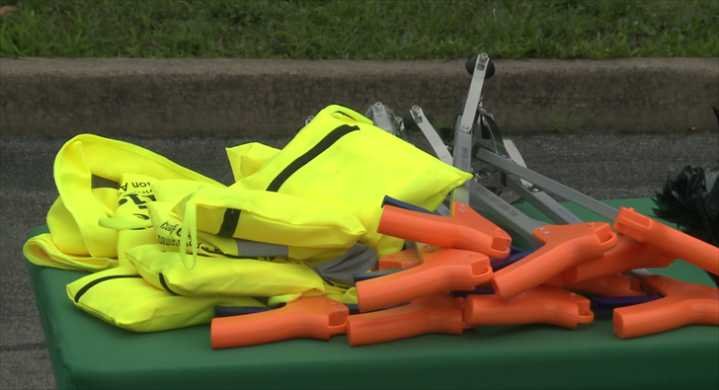 Volunteers clean up Mill Creek watershed in Boardman Township