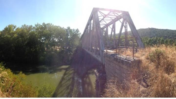 De ruta por los puentes ferroviarios sobre el río Duero