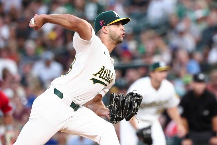 Morales y Rooker conducen a Atléticos a victoria de 7-2 sobre Angelinos – Chicago Tribune