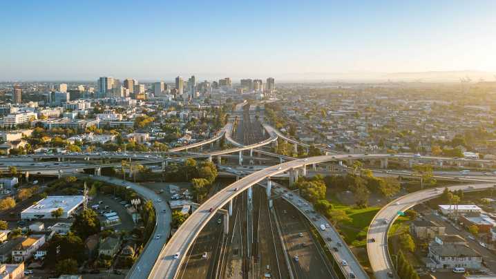I First Visited The U.S. 19 Years Ago, And I Still Don't Understand Why Americans Drive Everywhere