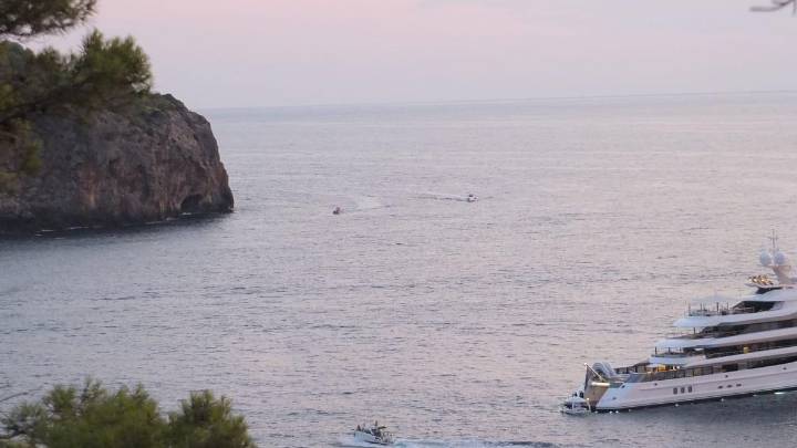 Una avioneta se precipita al mar en Mallorca