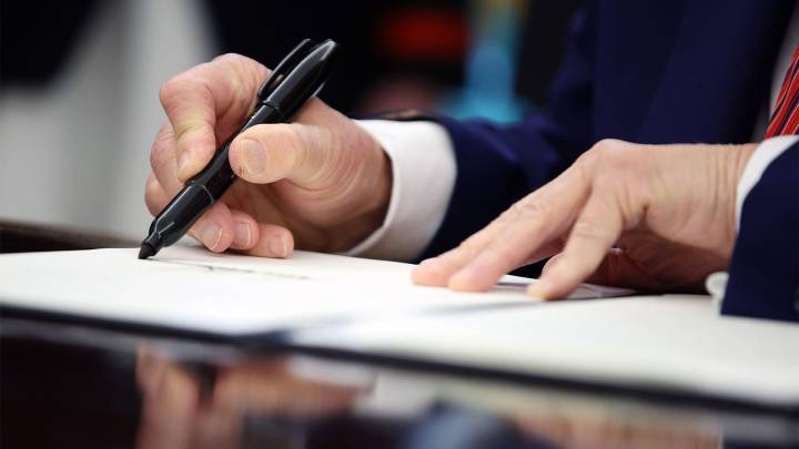 Trump Order Gives Political Appointees Review of Scientific Grants