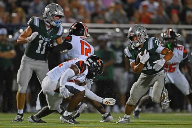 Duece Jones-Drew carries shorthanded De La Salle past Florida powerhouse Lakeland