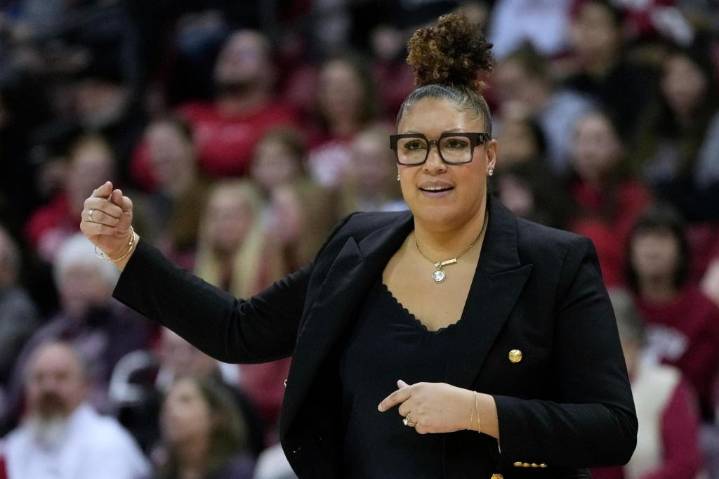 Former UConn women's basketball assistant Marisa Moseley subject of lawsuit from time at Wisconsin