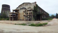 Los "niveles críticos" de contaminación obligarán a derribar dos edificios catalogados de la antigua factoría de Nitrastur, en Langreo