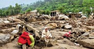Casi 350 muertos por lluvias en Pakistán