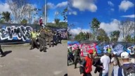 Reprochable: policías tuvieron que correr ante agresiones de asistentes al Hip Hop al Parque