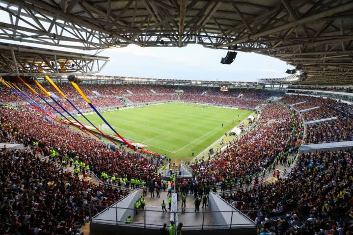 Transformación Monumental: La Joya de Oriente alberga el sueño Vinotinto