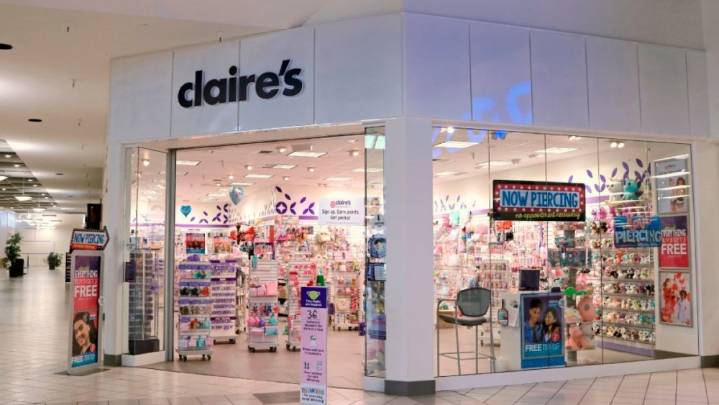 Claire's Bankruptcy Following Dual Track Process, Could Close 700 Stores