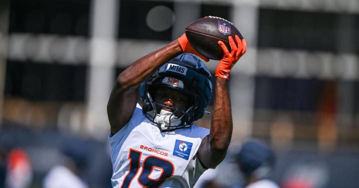 Marvin Mims Jr. being evaluated for groin injury 