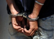 Preso hombre que se hacía pasar por cirujano