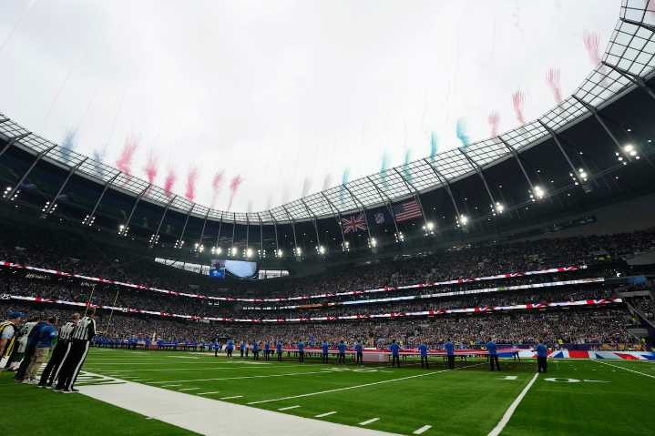 St. Thomas Aquinas receives backlash for game in London vs. NFL Academy