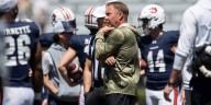 Auburn Tigers win SEC recruiting battle for 4-star wideout over Ole Miss, LSU