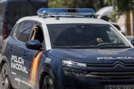 Investigan la muerte de un subinspector de la Policía Nacional retirado hallado con golpes en su casa de Riba
