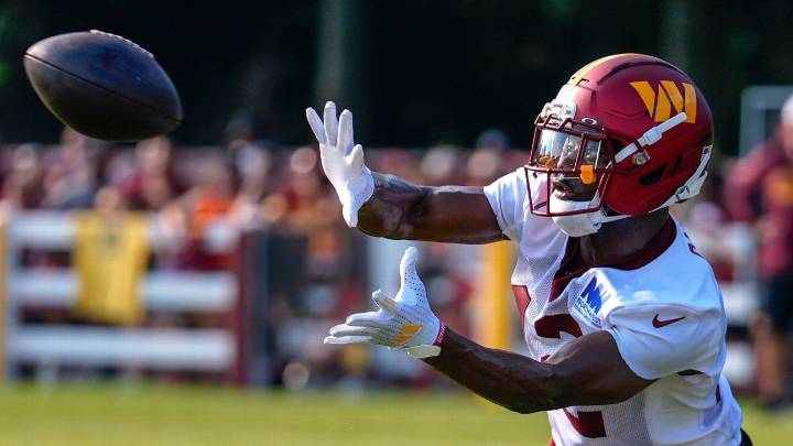 After comeback from retirement, Michael Gallup cut by Commanders