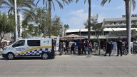 Un mantero senegalés agrede a un policía durante un operativo contra la venta ambulante en Playa de Palma