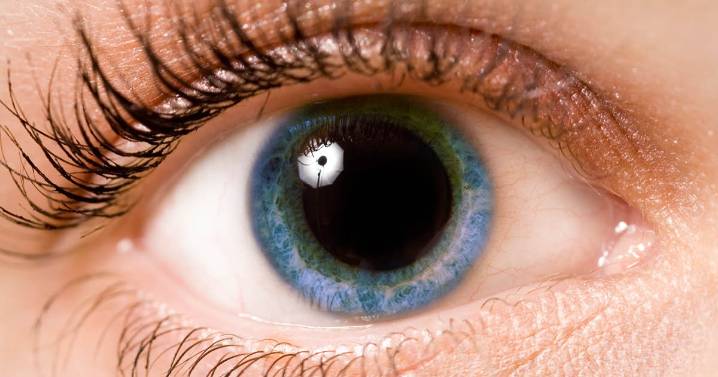 Larger pupils, lower contrast decrease visual performance of multifocal contact lenses