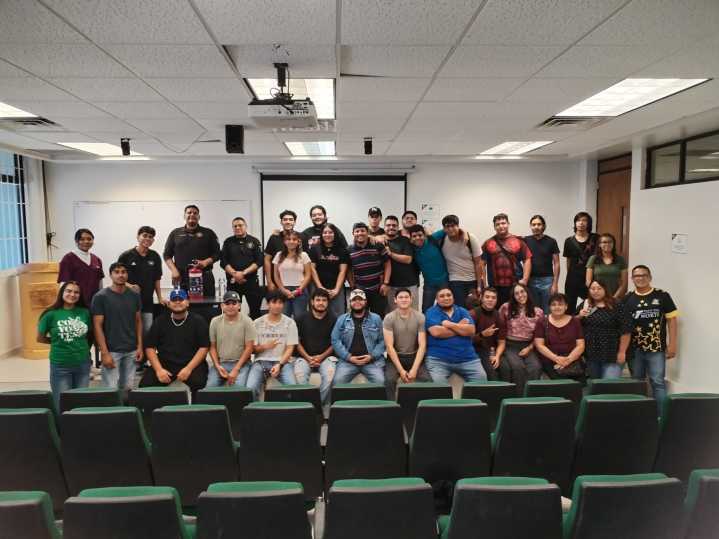 Desarrollan estudiantes de la UT Paso del Norte plan de prevención de riesgos en laboratorios y centros de trabajo