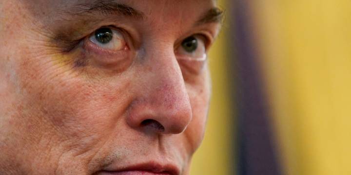 Elon Musk se va en contra de Apple: anuncia acciones legales por supuesta violación antimonopolio