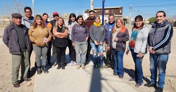 Vecinos del barrio AMED denuncian abandono y falta de cloacas