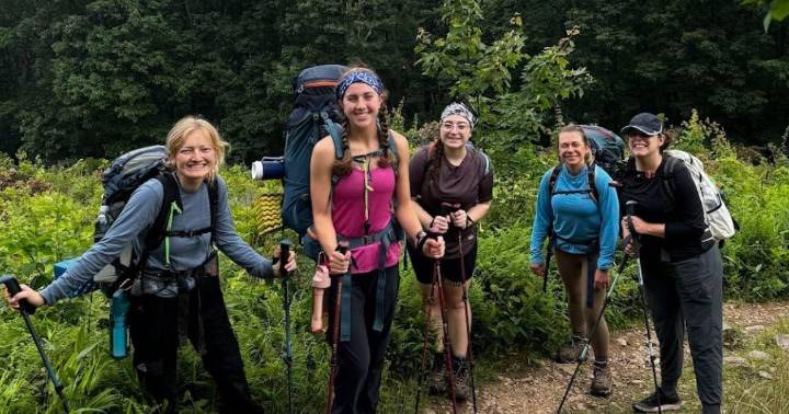Umbrella Project conducts early summer hike on Appalachian Trail