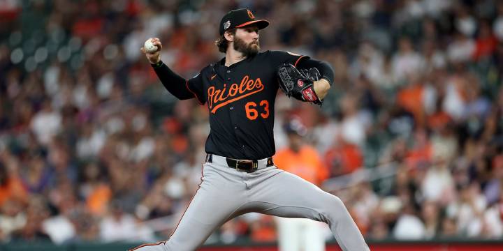 Brandon Young perfect game ends in 8th