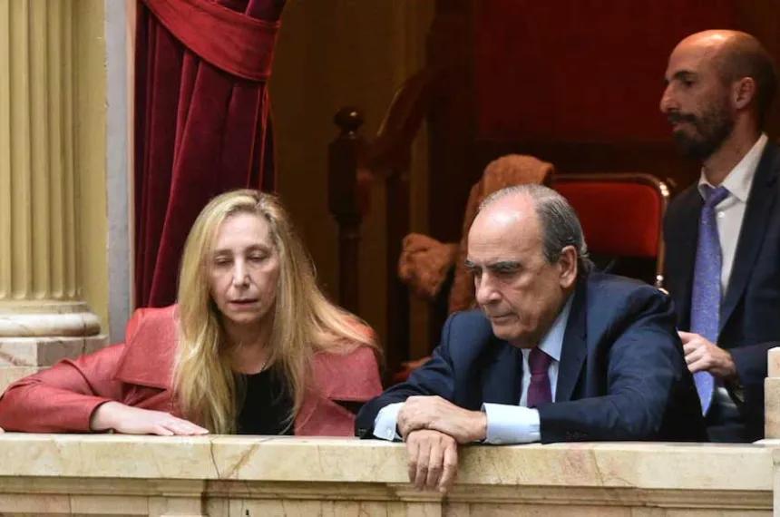 Francos negó vínculo del Gobierno con los audios y denunció una operación política