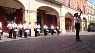 Cuerpo de Bomberos de Celaya celebra 70 años con una gran exhibición de Bandas de Guerra en el jardín principal
