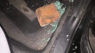 Turista italiana fue atacada con un ladrillazo camino al Aeropuerto de Ezeiza: fue internada y perdió el vuelo