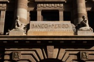 INFLACIÓN SUBYACENTE RESISTE LA DESACELERACIÓN: BANXICO ADVIERTE RIESGOS AL ALZA PARA 2025