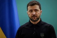 Ukrainians will not give their land to occupiers, Zelenskiy says