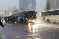 Una persona fallecida y tres casas afectadas tras lluvias en Caracas este domingo
