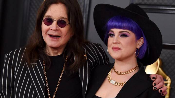 Kelly Osbourne calls WWE's Becky Lynch 'disrespectful dirtbag' over Birmingham comments