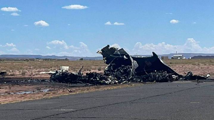 4 people die in crash of medical transport plane on Navajo Nation in northern Arizona